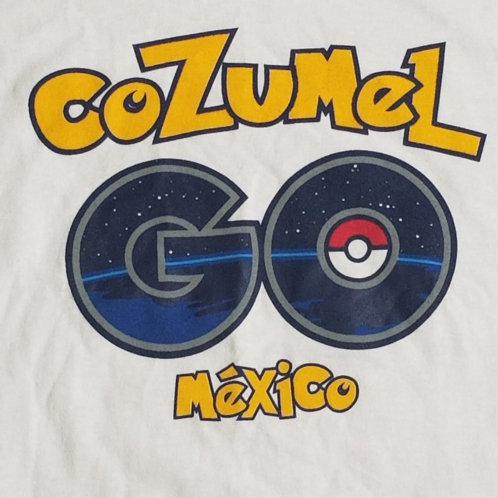Pokemon GO Cozumel Cancun Mexico Men's Large NEW